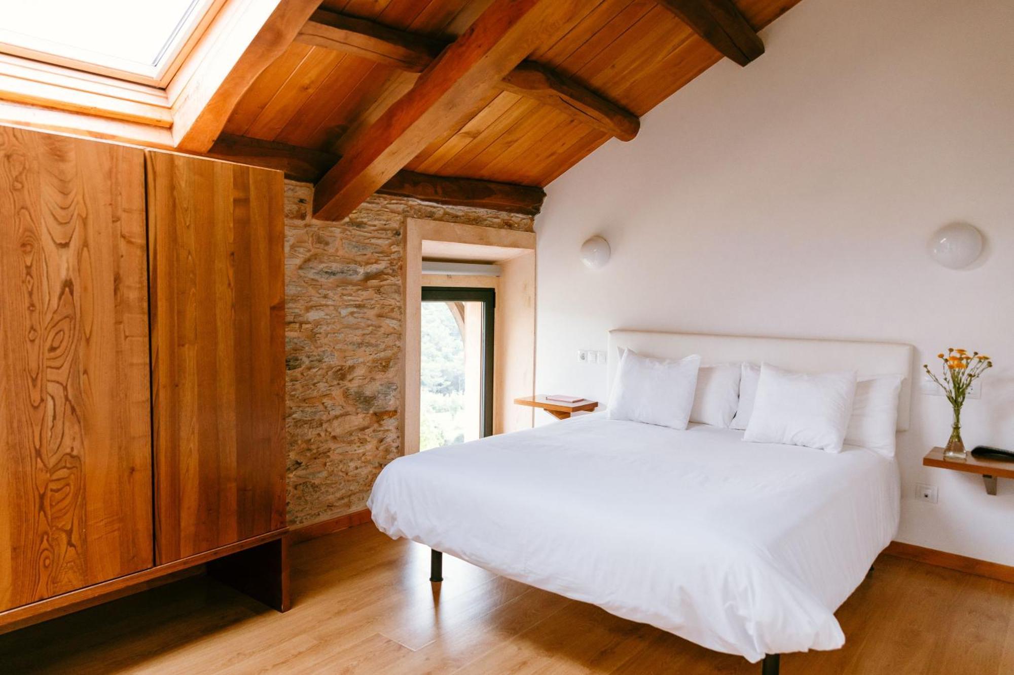 Hotel El Castano Dormilon Santa Marta de Ortigueira Dış mekan fotoğraf
