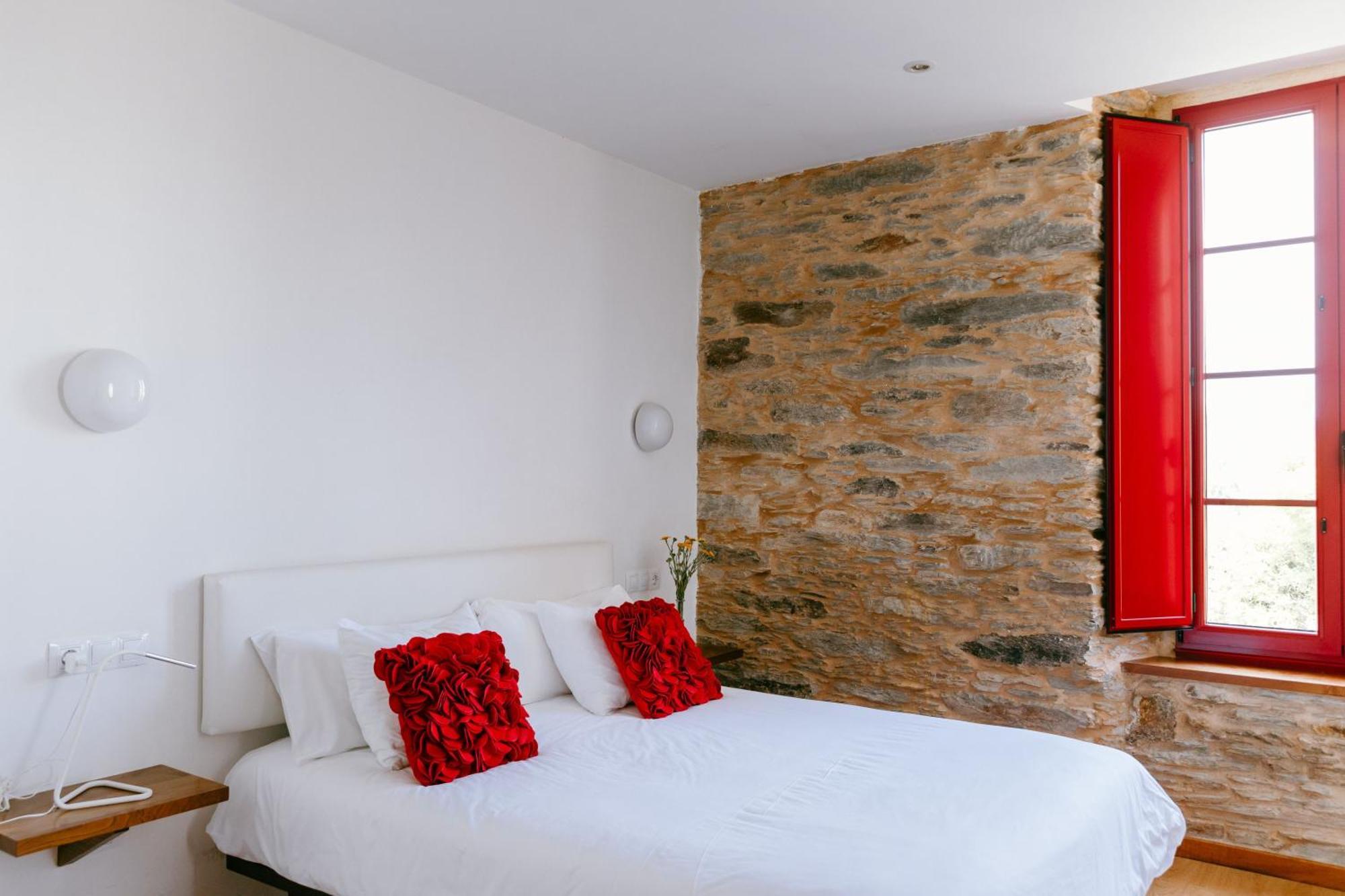 Hotel El Castano Dormilon Santa Marta de Ortigueira Dış mekan fotoğraf