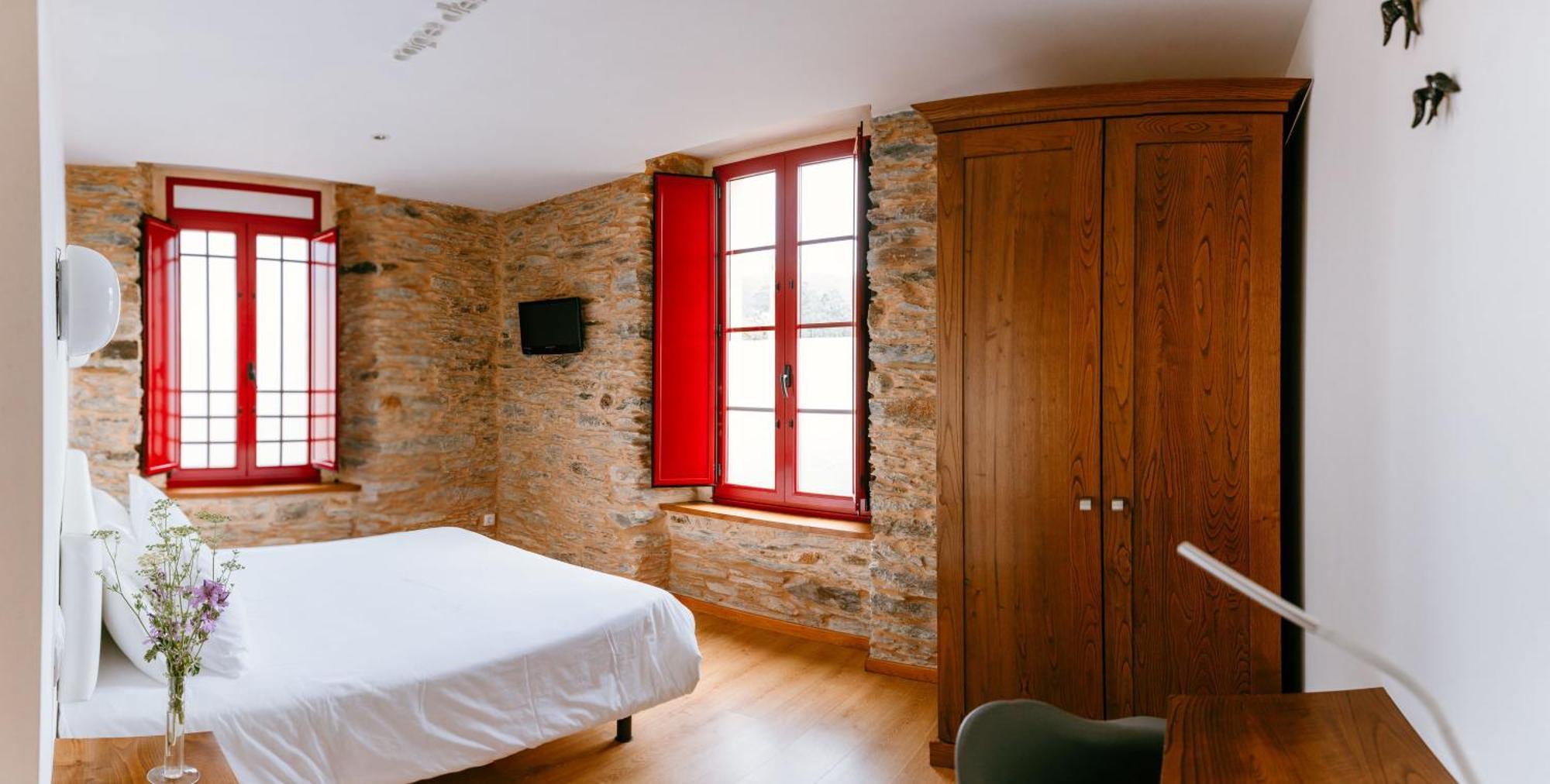 Hotel El Castano Dormilon Santa Marta de Ortigueira Dış mekan fotoğraf