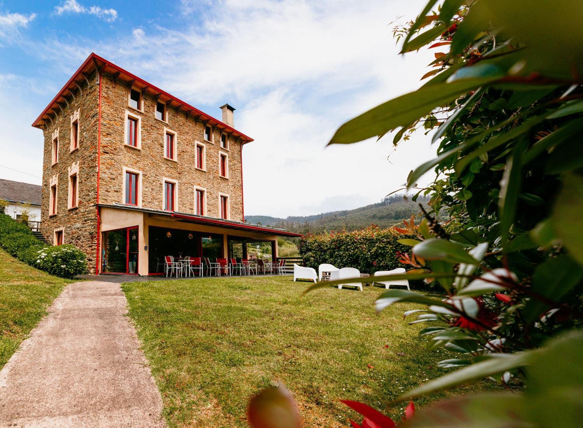 Hotel El Castano Dormilon Santa Marta de Ortigueira Dış mekan fotoğraf
