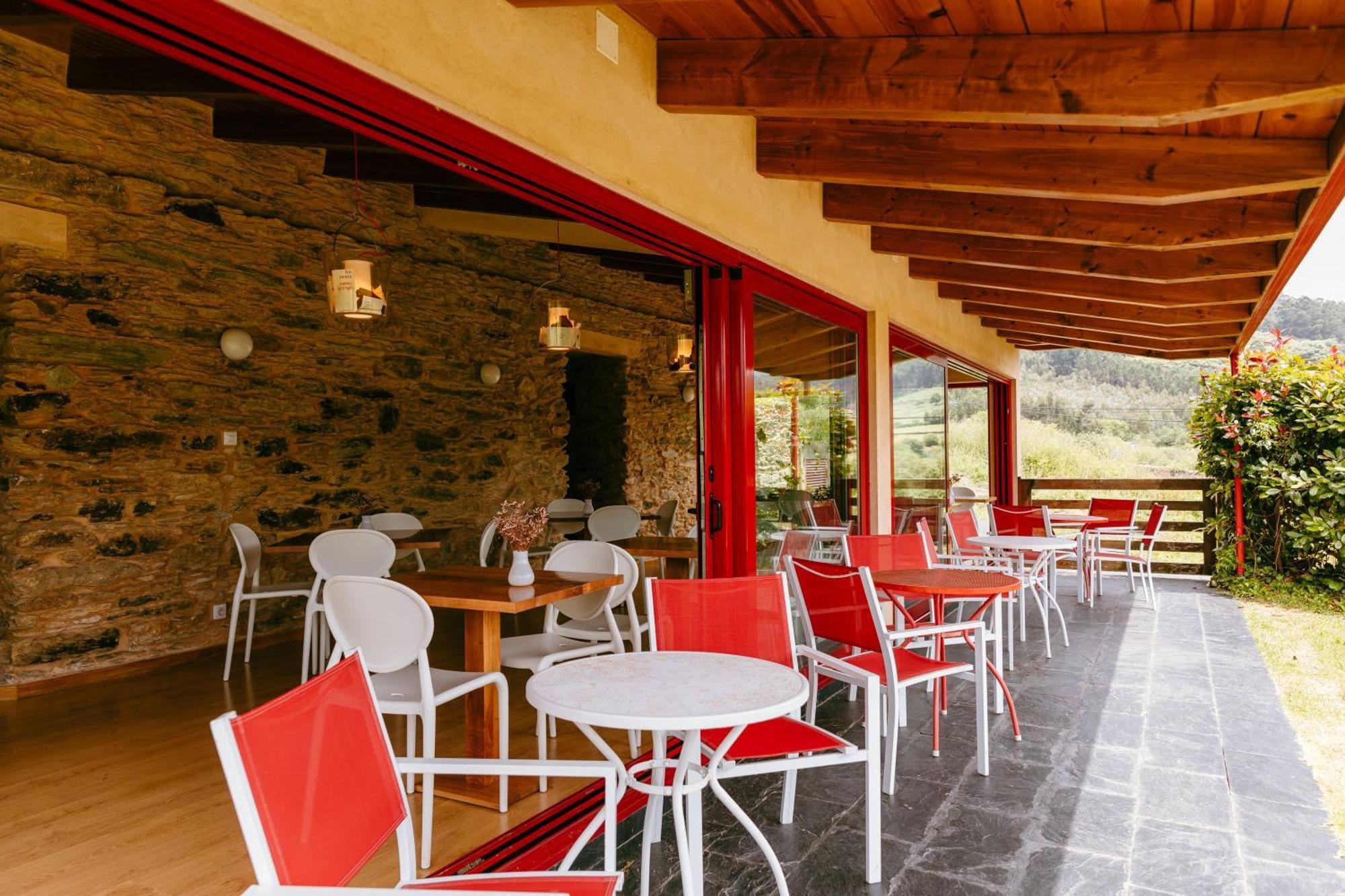 Hotel El Castano Dormilon Santa Marta de Ortigueira Dış mekan fotoğraf